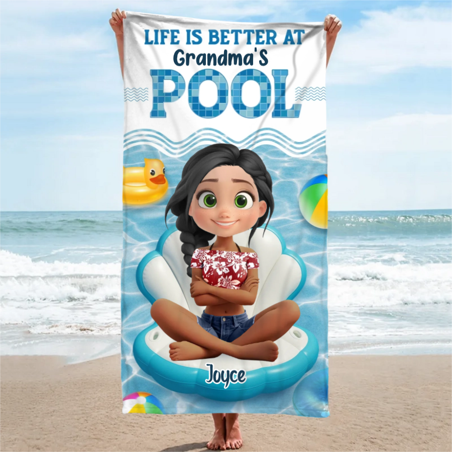 Personalisiertes Handtuch für Kinder – Besser am Pool von Oma